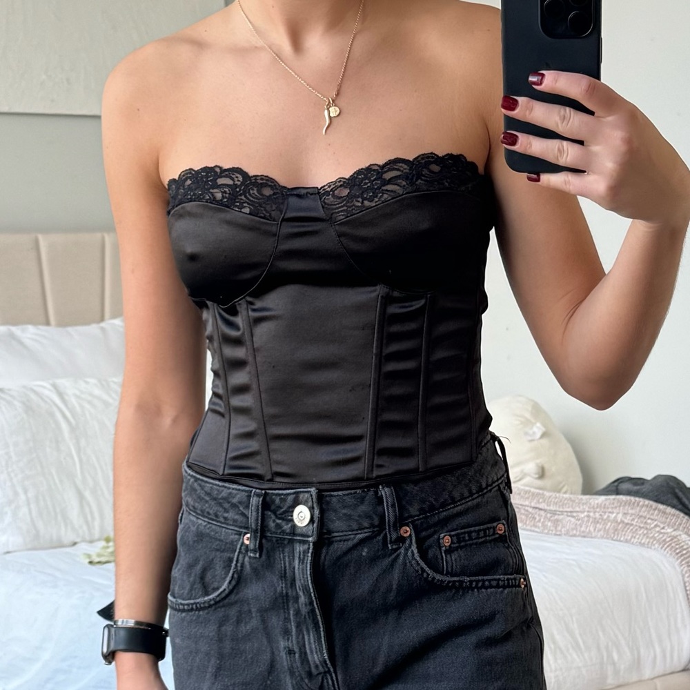 Black corset